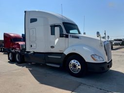 Used 2020 Kenworth T680 Sleeper in Dallas Texas