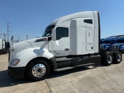 Used 2020 Kenworth T680 Sleeper in Dallas Texas