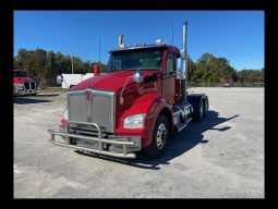 Used 2020 Kenworth T880 Day Cab in Battleboro North Carolina