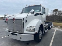 Used 2018 Kenworth T880 Day Cab in Hickory North Carolina