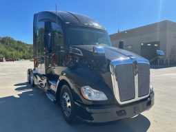 Used 2019 Kenworth T680 Sleeper in Gainesville Georgia