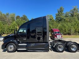 Used 2019 Kenworth T680 Sleeper in Gainesville Georgia