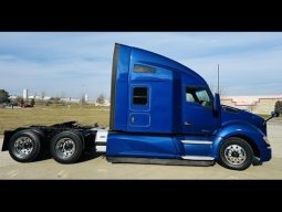 Used 2021 Kenworth T680 Sleeper in Olathe Kansas