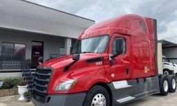 Used 2019 Freightliner Cascadia 126 Sleeper in Houston Texas