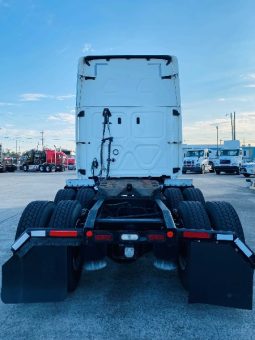 Used 2019 Freightliner Cascadia Sleeper in Houston Texas