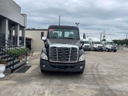 Used 2015 Freightliner Cascadia Day Cab in Houston Texas