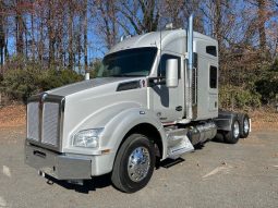 Used 2019 Kenworth T880 Sleeper in Charlotte North Carolina