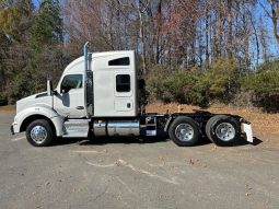 Used 2019 Kenworth T880 Sleeper in Charlotte North Carolina