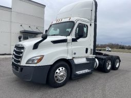 Used 2019 Freightliner Cascadia 126 Day Cab in Tipp City Ohio