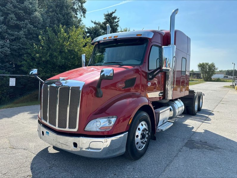 
								Used 2020 Peterbilt 579 Sleeper in Florence South Carolina full									