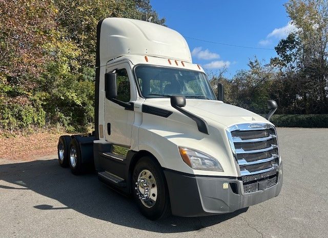 
								Used 2020 Freightliner Cascadia 126 Day Cab in Charlotte North Carolina full									