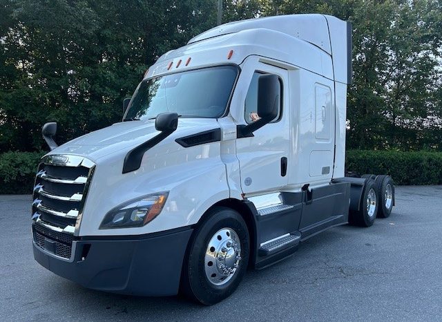 
								Used 2021 Freightliner CASCADIA 116 Sleeper in Charlotte North Carolina full									