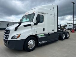 Used 2021 Freightliner CASCADIA 116 Sleeper in Raleigh North Carolina