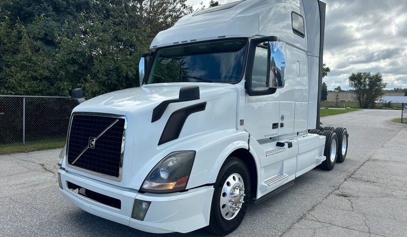 
								Used 2019 Volvo 760 Sleeper in Portage Indiana full									