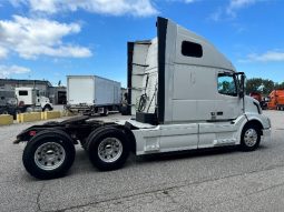 Used 2019 Volvo 760 Sleeper in Portage Indiana