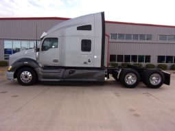 Used 2022 Kenworth T680 Sleeper in Van Buren Arkansas