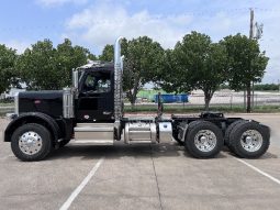 New 2025 Peterbilt 589 Day Cab in Raleigh North Carolina