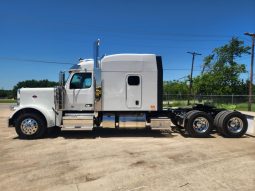 New 2025 Peterbilt 589 Sleeper in Charlotte North Carolina