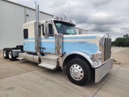 New 2025 Peterbilt 589 Sleeper in Jeffersonville Indiana