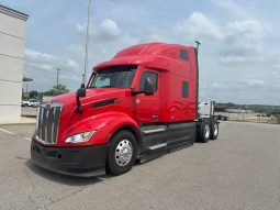 New 2025 Peterbilt 579 Sleeper in Cincinnati Ohio