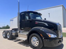 New 2025 Peterbilt 579 Day Cab in Cincinnati Ohio