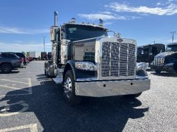 New 2025 Peterbilt 589 Sleeper in Sauget Illinois