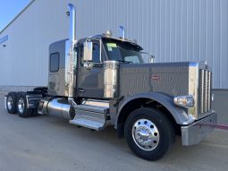 New 2025 Peterbilt 589 Sleeper in Strafford Missouri