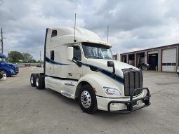 Used 2021 Peterbilt 579 Sleeper in Lowell Arkansas