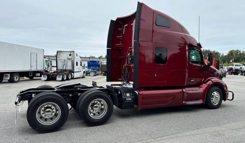 
								Used 2022 Peterbilt 579 Sleeper in Portage Indiana full									