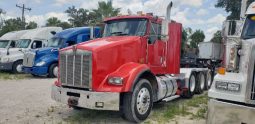 Used 2001 Kenworth T800 Day Cab in PALMDALE Florida