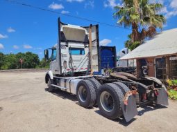 Used 2020 Volvo VNR Day Cab in PALMDALE Florida