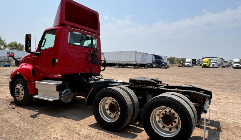 
								Used 2018 International LT Day Cab in Laredo Texas full									