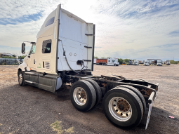 Used 2016 International PROSTAR122 Sleeper in Laredo Texas