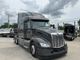 New 2025 Peterbilt 579 Sleeper in Strafford Missouri