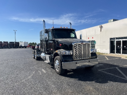 New 2025 Peterbilt 567 Sleeper in Sauget Illinois