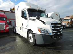 Used 2019 Freightliner Cascadia Sleeper in St Elizabeth New Jersey