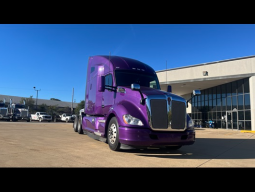 Used 2021 Kenworth T680 Sleeper in Texarkana Texas