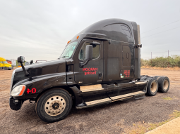 Used 2012 Freightliner Cascadia 125 Sleeper in Laredo Texas