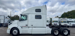 Used 2020 Volvo VNL Sleeper in Miami Florida