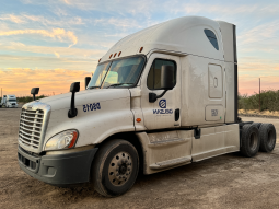 Used 2014 Freightliner Sleeper in Laredo Texas