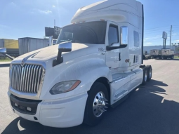 Used 2018 International LT Sleeper in Lakeland Florida