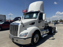 Used 2019 Peterbilt 579 Day Cab in San Antonio Texas