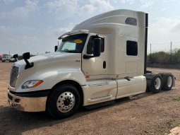 Used 2019 International LT625 Sleeper in Laredo Texas