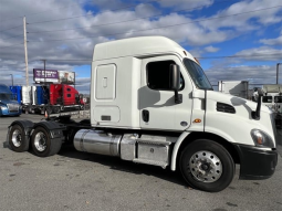 Used 2018 Freightliner Cascadia 113 Sleeper in North Bergen New Jersey