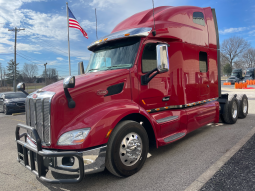 Used 2020 Peterbilt 579 Sleeper in Evansville Indiana