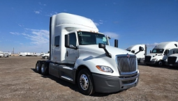 Used 2020 International LT Sleeper in Bakersfield California