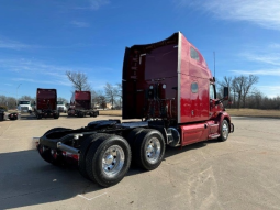 Used 2020 Peterbilt 579 Sleeper in Evansville Indiana