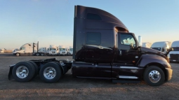 Used 2020 International LT Sleeper in Bakersfield California