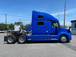 Used 2020 Volvo VNL64T860 Sleeper in North Bergen New Jersey