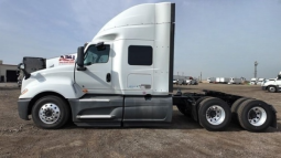 Used 2020 International LT Sleeper in Bakersfield California